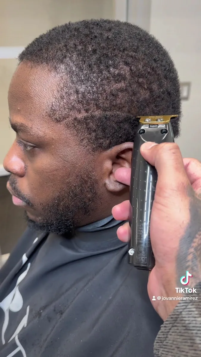 Blessed Hands Barber Parlor | Jovanni The Barber — barber shop (photo 1)