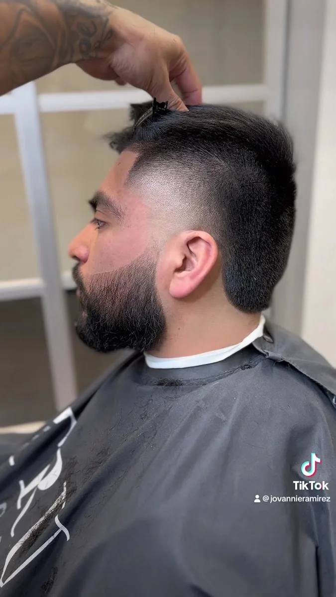 Blessed Hands Barber Parlor | Jovanni The Barber — barber shop (photo 19)